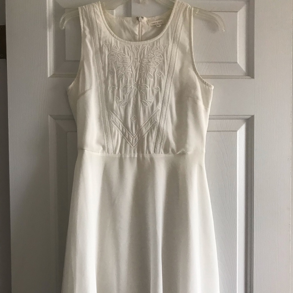 White/Off-White Dress